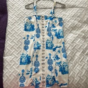 Super cute fun summer dress!